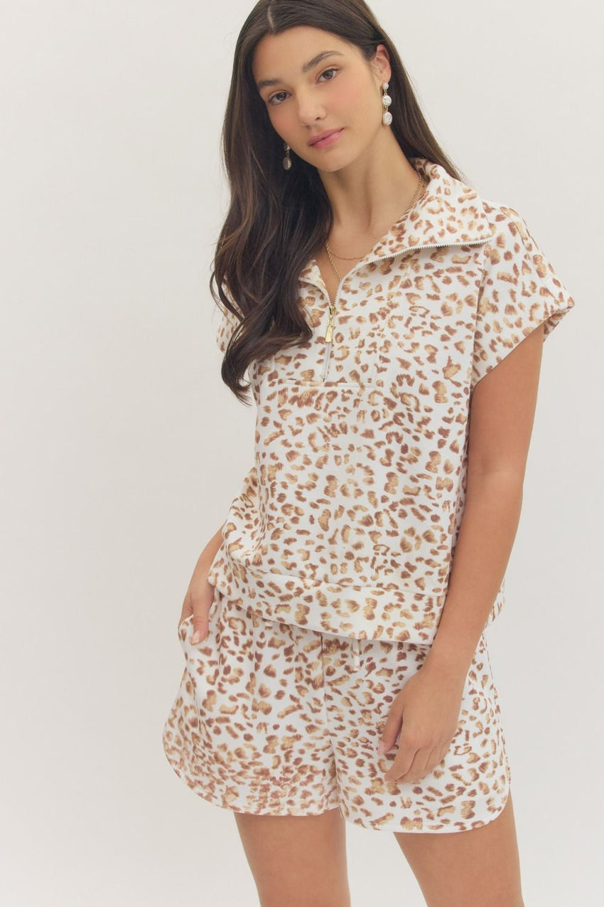 T31429 Animal Print Top