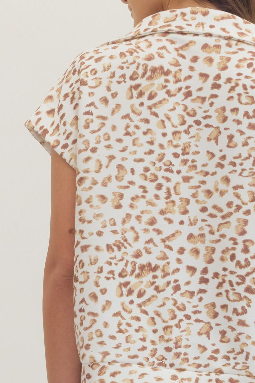 T31429 Animal Print Top