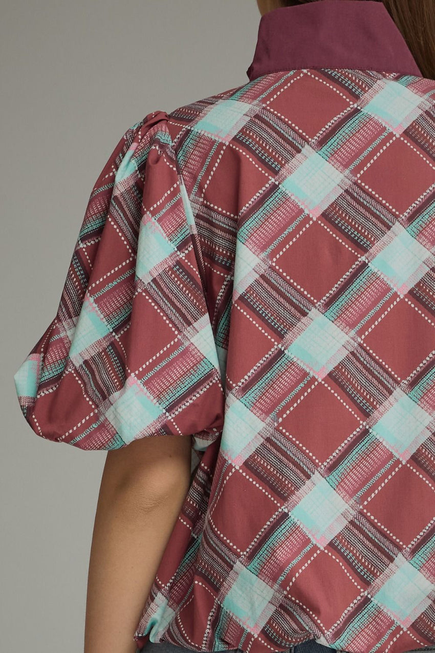 T32112 Merlot Plaid Top