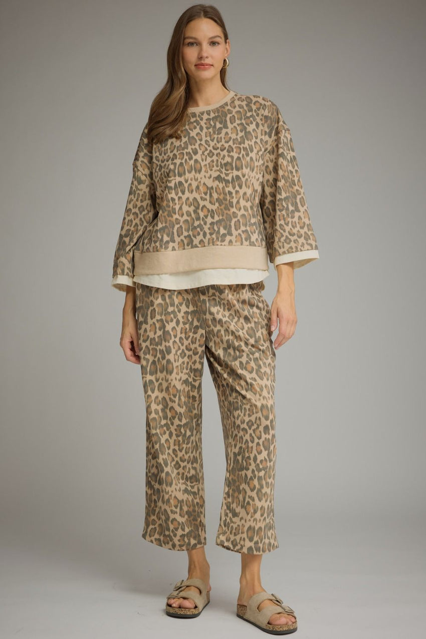 P34235 Animal Print Ankle Length Pants