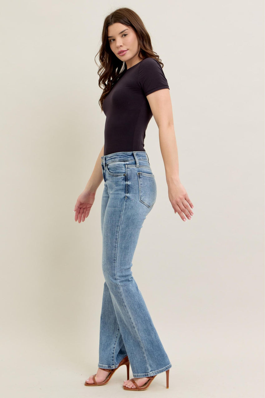 82337REG Core Mid-Rise Bootcut