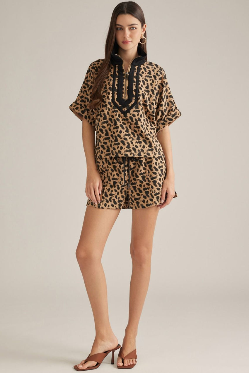T33275 Leopard Print Top