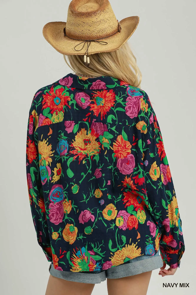 C6867 Navy Floral Mix Top