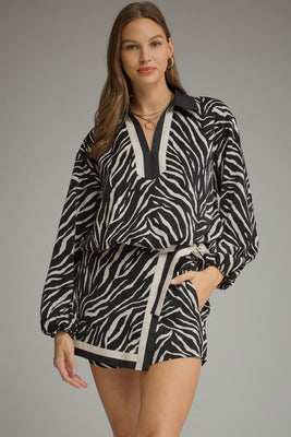 T32881 Zebra Print Top