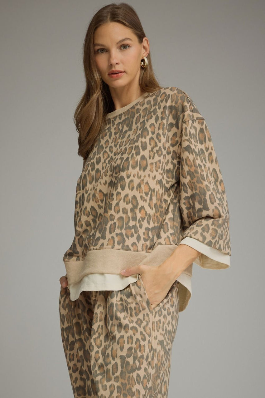 T34234 Animal Print 3/4 Sleeve Top