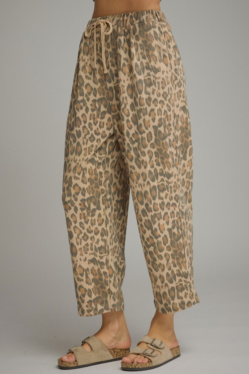 P34235 Animal Print Ankle Length Pants