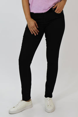 Giselle Black Arrow