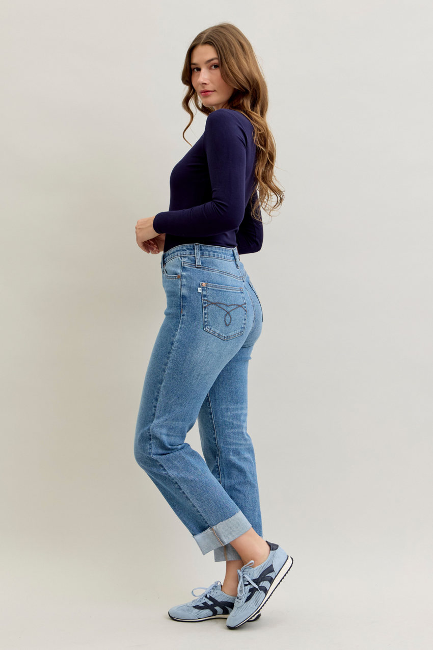 881003REG Crossed Button Jean