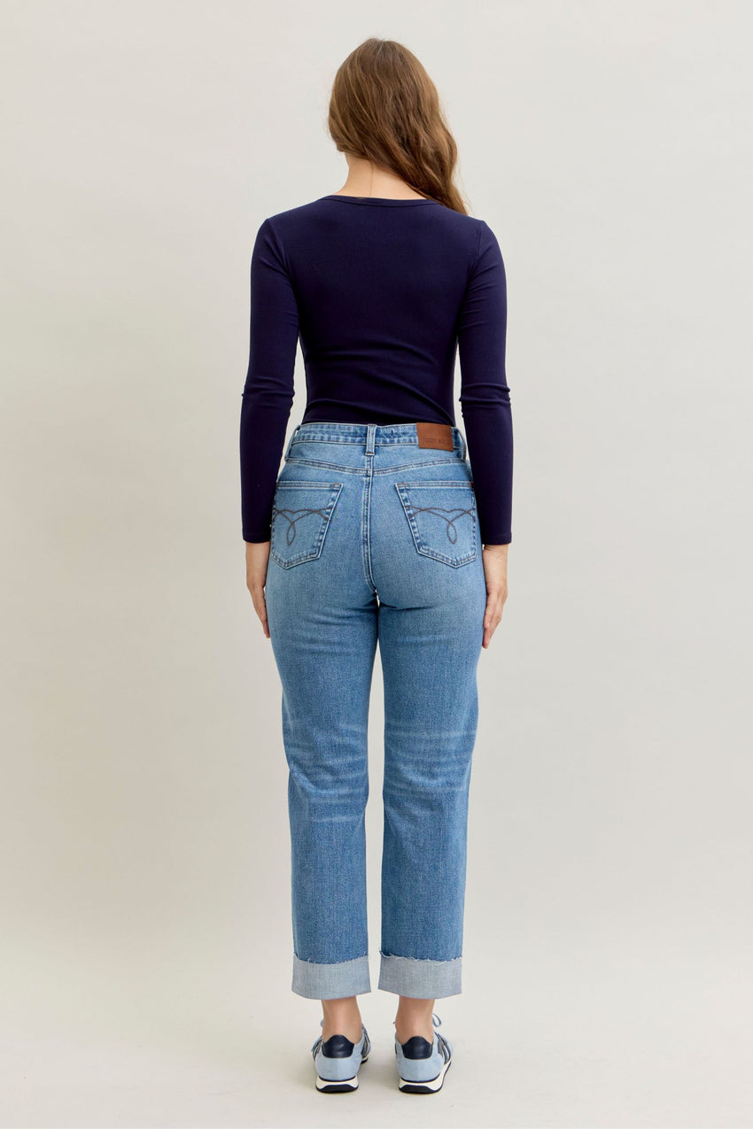 881003REG Crossed Button Jean