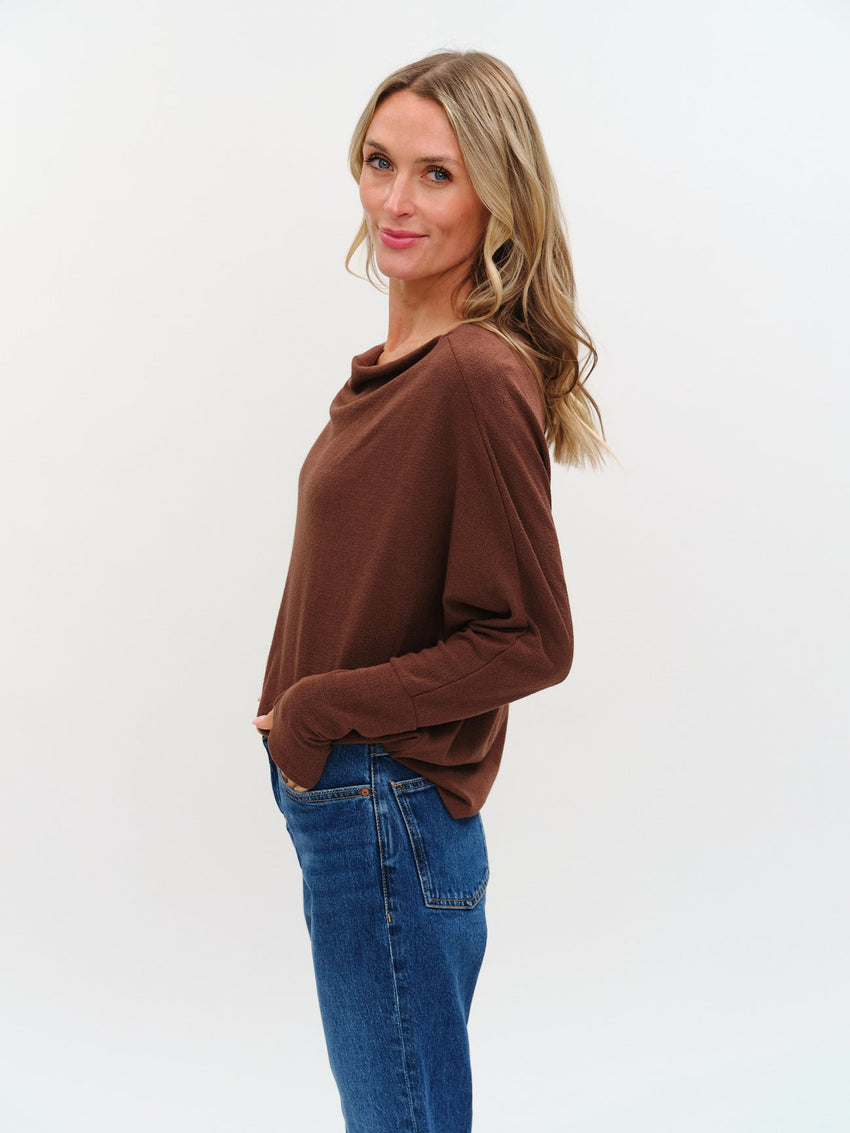 SF0396 Chestnut Anywhere Top