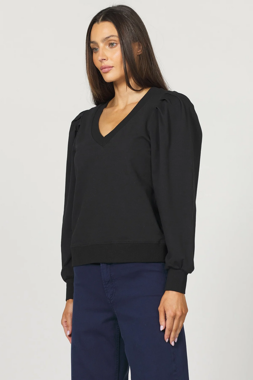 Sammi Sweatshirt V-neck