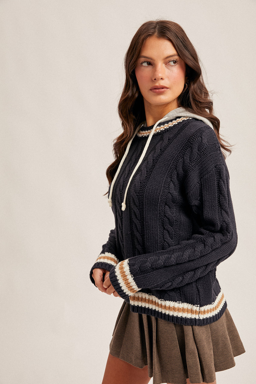 38650 Contrast Hoodie Sweater