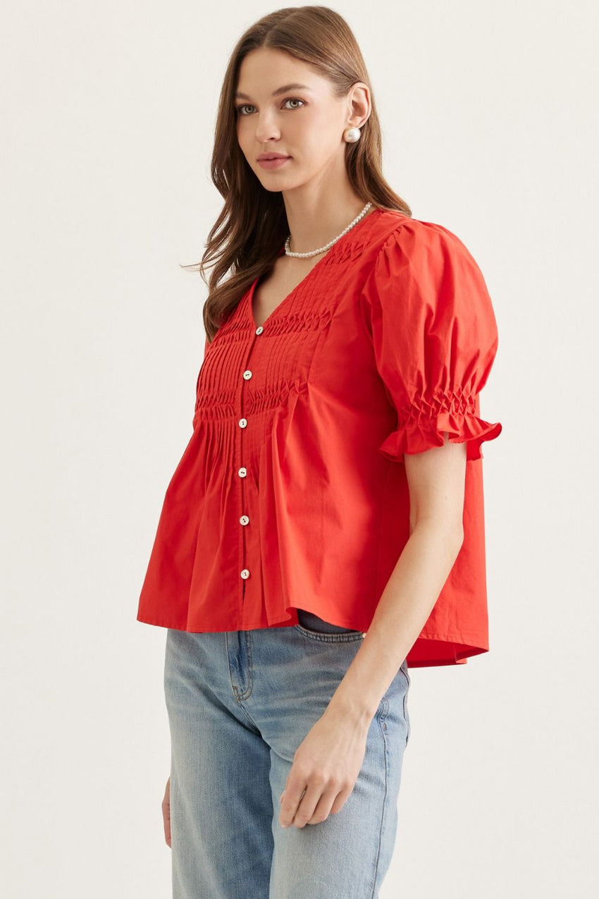 T31011 Red Button Closure Top