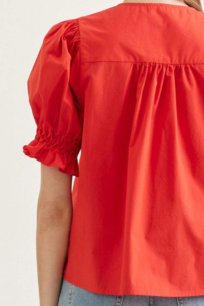 T31011 Red Button Closure Top