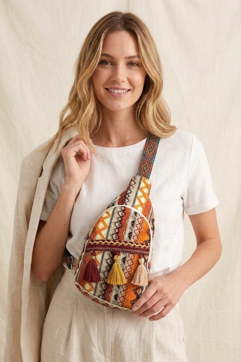 UA211 Crossbody Bag