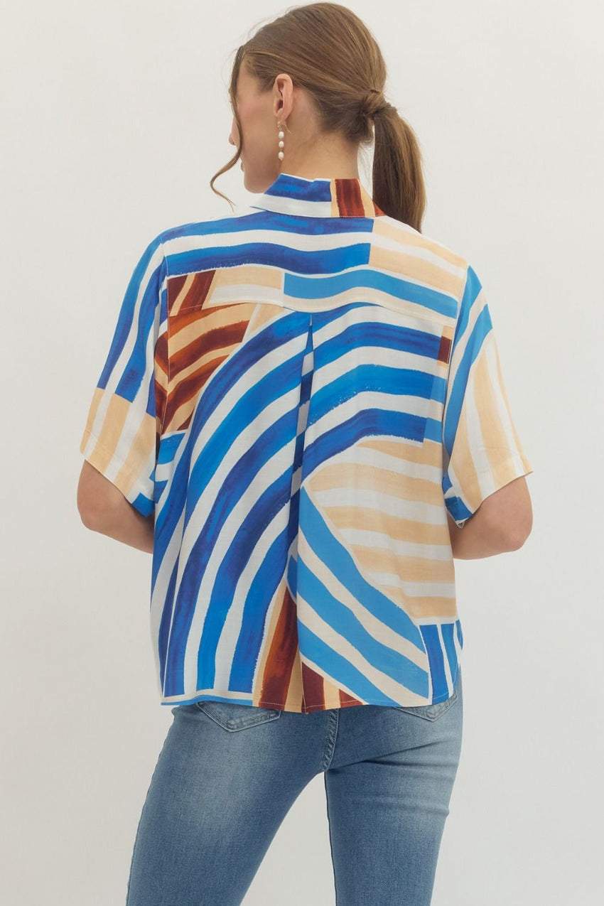 T30359 Printed V-neck Top