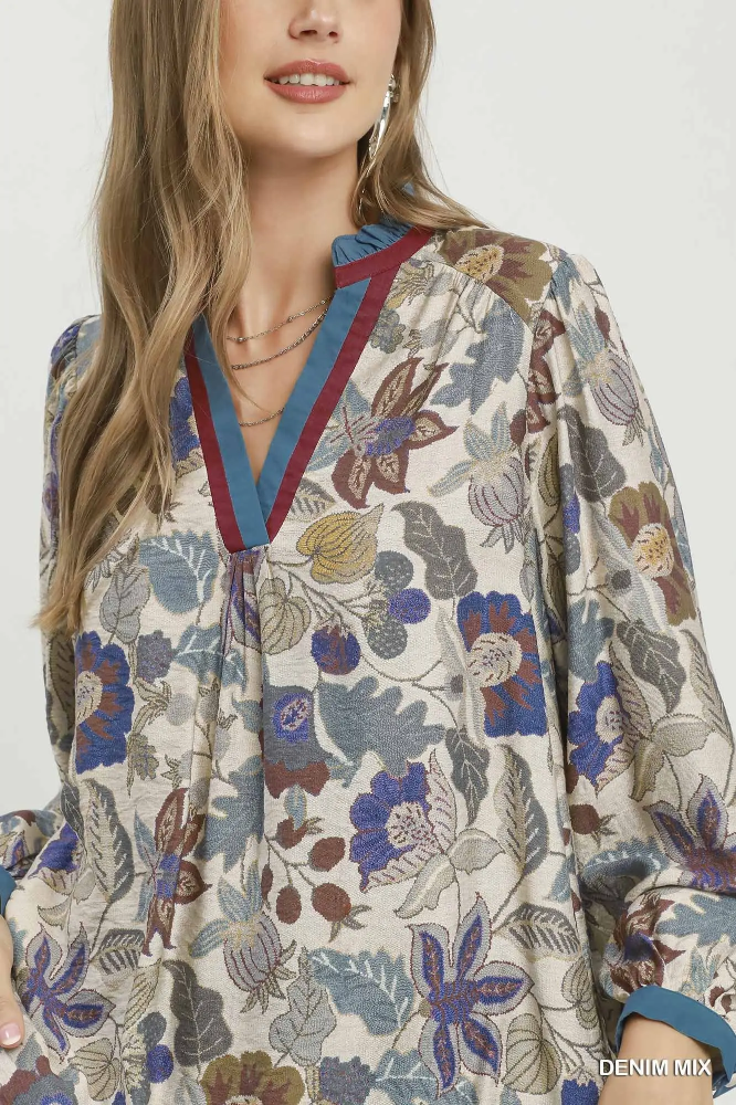 D1370 Floral Contrast LS Top