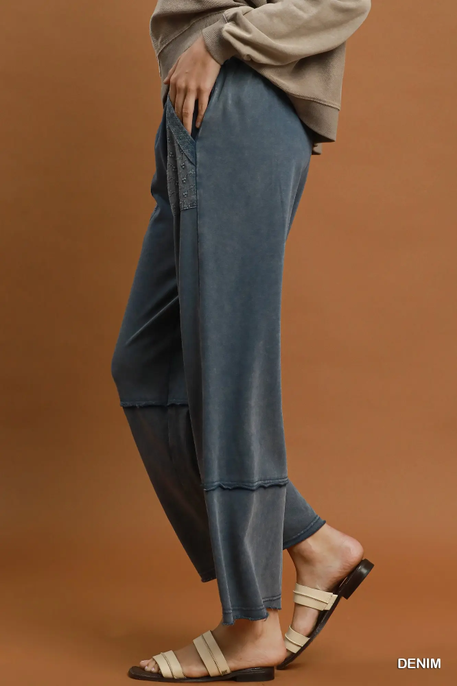 N7121 Denim Mineral Wash Wide Leg Pant
