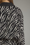 T32881 Black Animal Print Top
