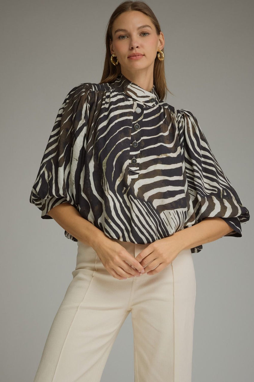 T34083 Navy Zebra Print Top
