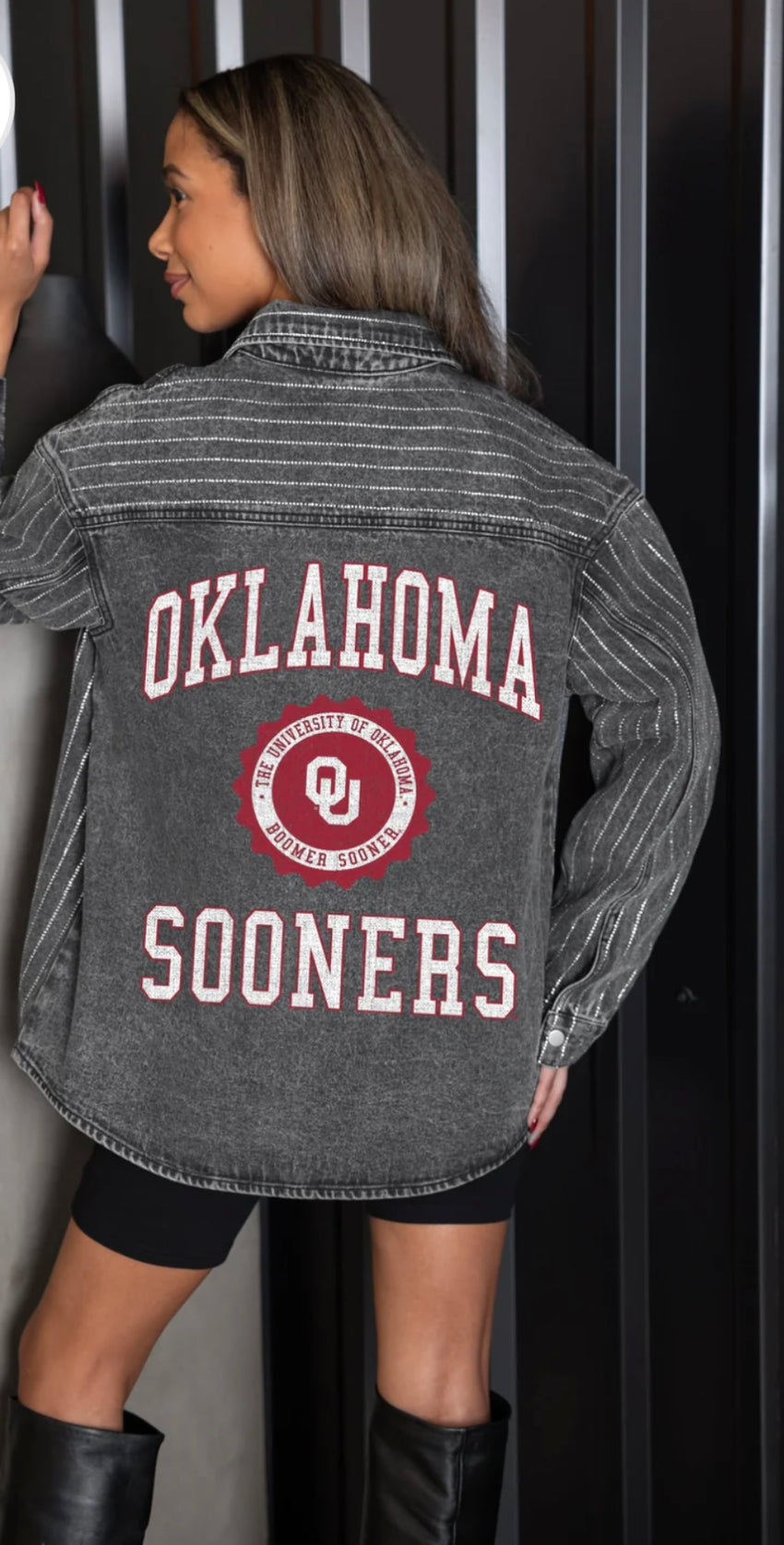 OU RHINESTONE BUTTON DOWN